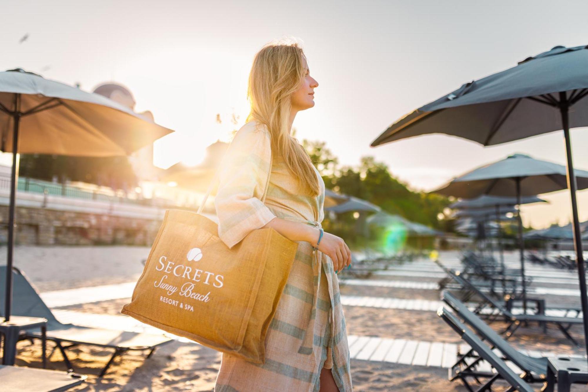 Secrets Sunny Beach Resort & Spa (Adults Only) Екстер'єр фото Secrets Resorts